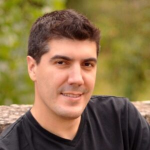 Sacha Arozarena is the host of Leaner Startups AI Hackathon 5.0